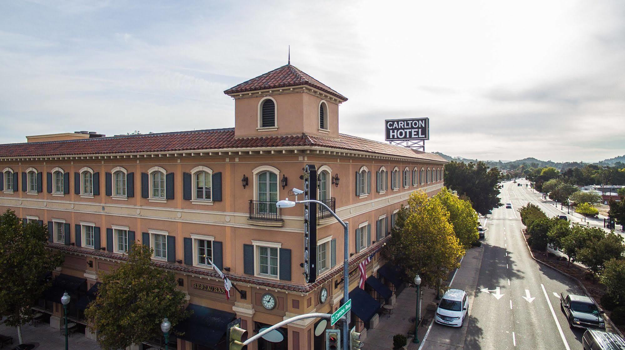 Hotel Carlton